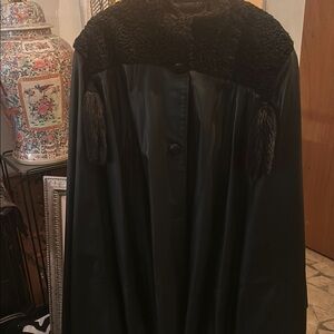 Elegant Black Fur-Trimmed Women's Coat